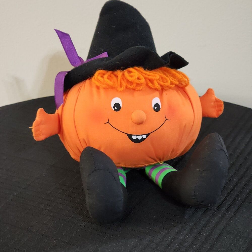 Vintage 1982 Hallmark Pumpkin With Witch Hat Plush Halloween Decor